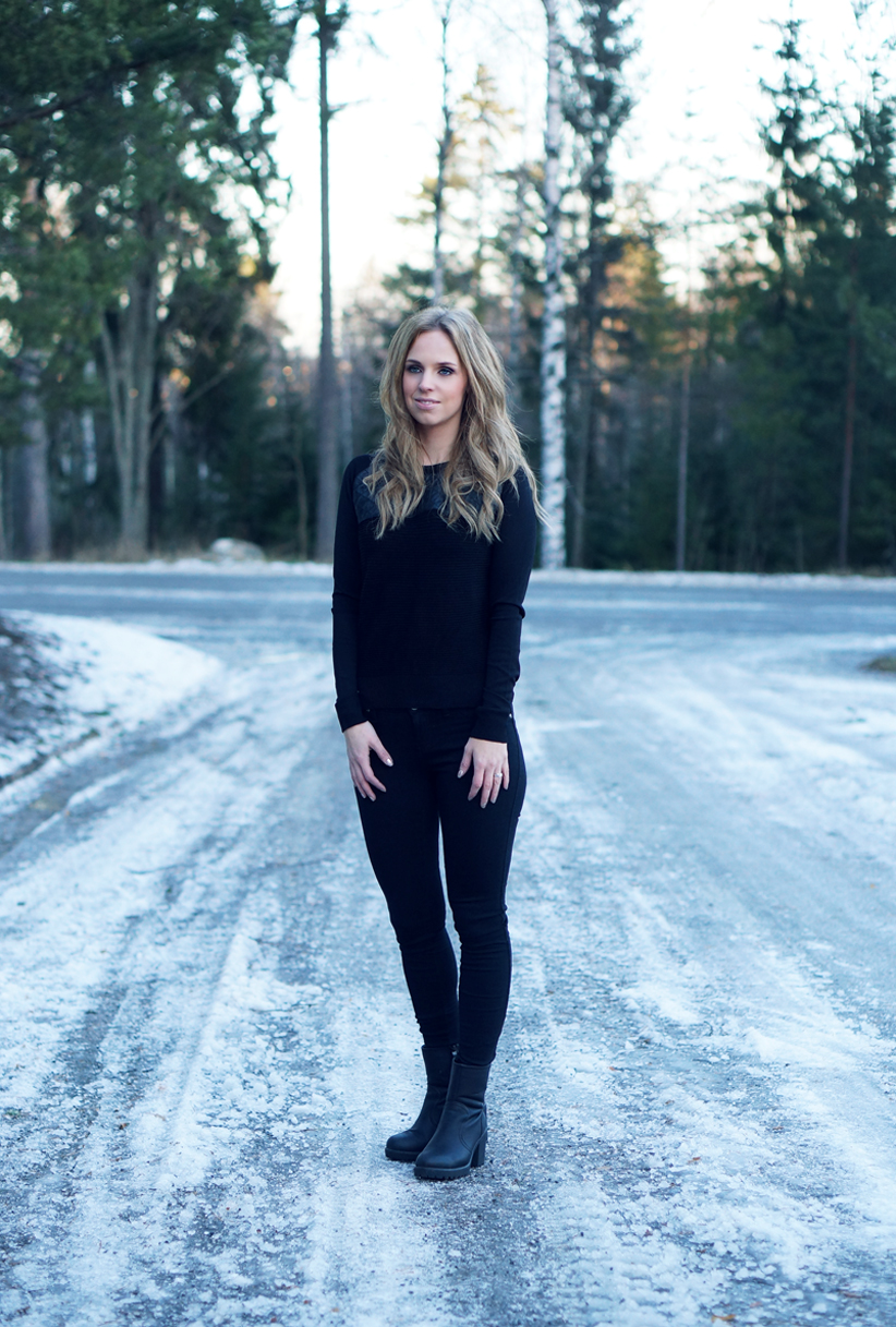 black3